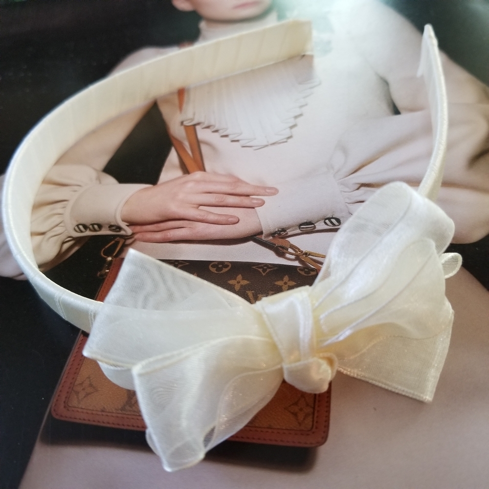 Bow accent Headband